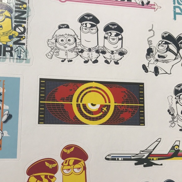 🔸2/$10🔸 Minions The Rise Of Gru Sticker 24 Page Travel Activity Book New - Picture 7 of 9